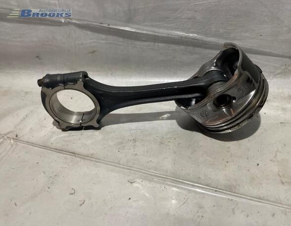 Piston MERCEDES-BENZ A-CLASS (W169)