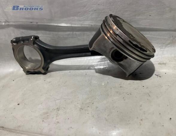 Piston MERCEDES-BENZ A-CLASS (W169)