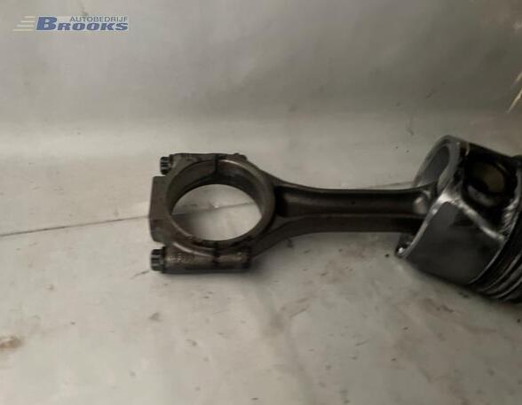 Piston VW TIGUAN (5N_)