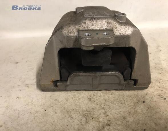 Engine Mount Bracket VW GOLF IV (1J1)