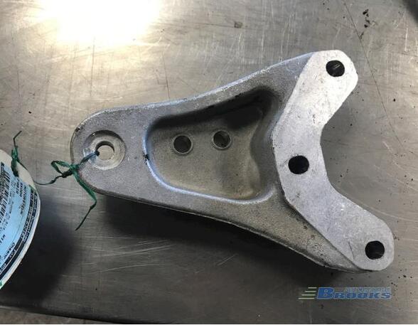 Engine Mount Bracket SKODA FABIA II (542)