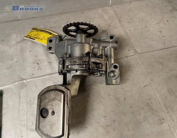 Oil Pump VOLVO V70 III (135)