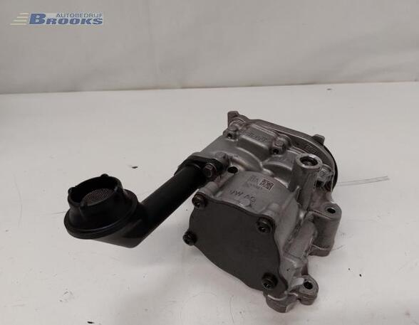 Oil Pump SKODA SUPERB III Estate (3V5)