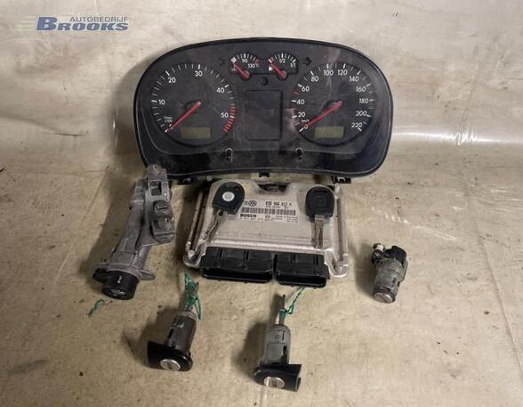 Regeleenheid motoregeling VW GOLF IV (1J1)