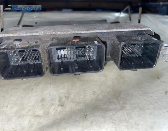 Control unit for engine RENAULT TWINGO II (CN0_)