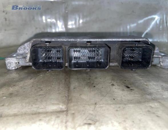 Control unit for engine RENAULT TWINGO II (CN0_)