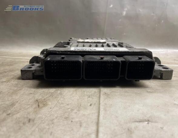 Control unit for engine RENAULT KANGOO Express (FW0/1_)