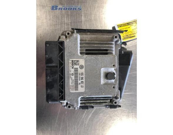 Control unit for engine SKODA OCTAVIA II Combi (1Z5)