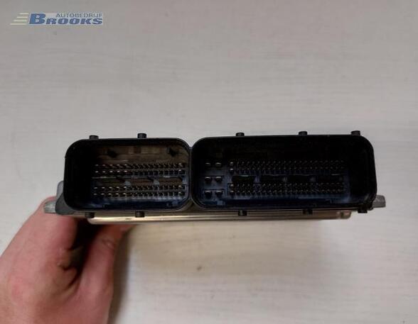 Control unit for engine AUDI A1 Sportback (8XA, 8XF)