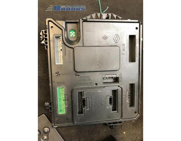 Control unit for engine RENAULT MEGANE III Grandtour (KZ0/1)