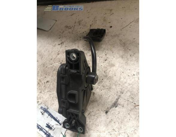 Throttle Position Sensor OPEL MOVANO Bus (X70)