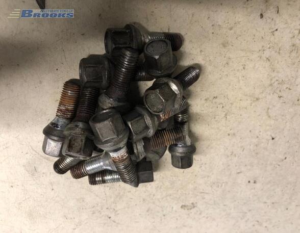 Wheel Bolt DACIA SANDERO