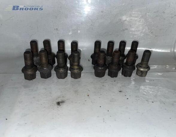 Wheel Bolt RENAULT CLIO I (B/C57_, 5/357_)