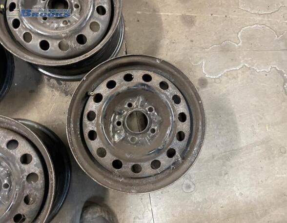 Stalen velg set HYUNDAI TRAJET (FO)