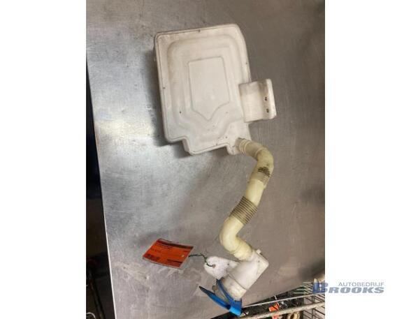 Washer Fluid Tank (Bottle) VW SCIROCCO (137, 138)