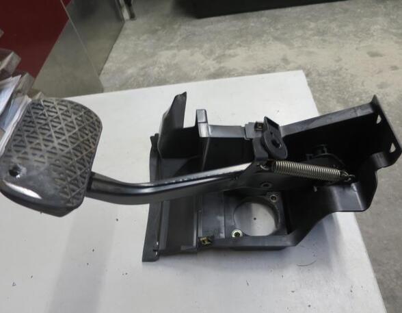 Pedal Assembly MERCEDES-BENZ CLK Convertible (A209)