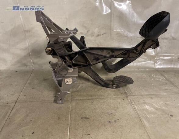 Pedal Assembly AUDI A4 Avant (8D5, B5)