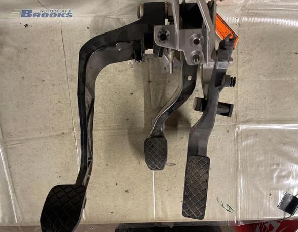 Pedal Assembly AUDI A4 Avant (8D5, B5)