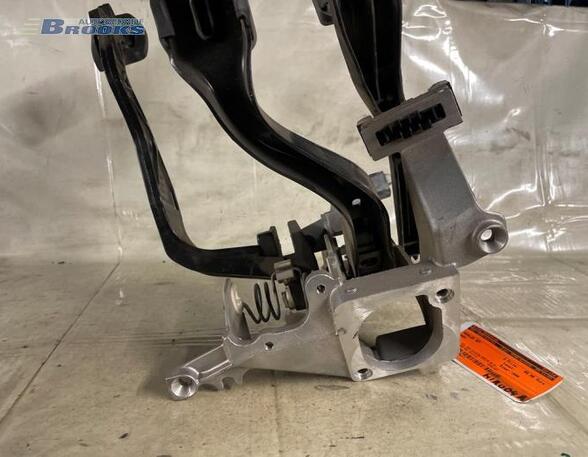 Pedal Assembly AUDI A4 Avant (8D5, B5)