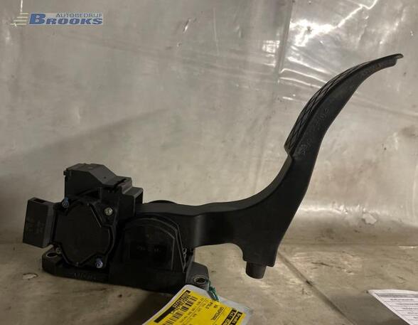 Accelerator pedal VW POLO (9N_)