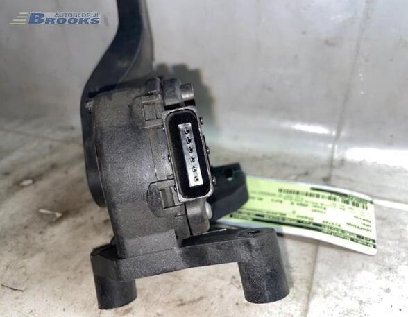 Accelerator pedal OPEL MERIVA A MPV (X03)