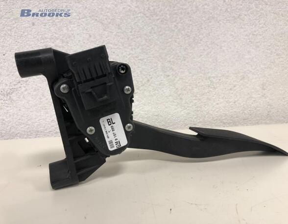 Accelerator pedal OPEL ASTRA H (A04)