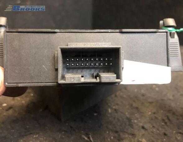 Control unit gateway VW GOLF V (1K1)