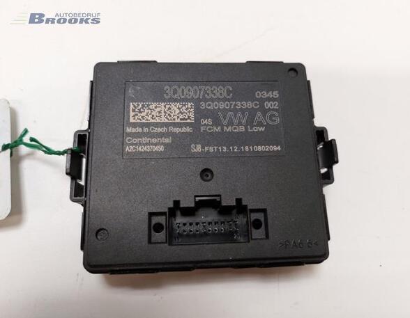 Control unit gateway SKODA SUPERB III Estate (3V5)