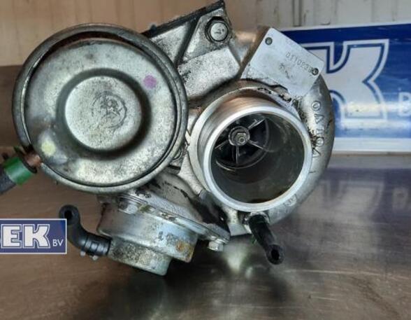 Turbocharger VOLVO V70 II (SW)