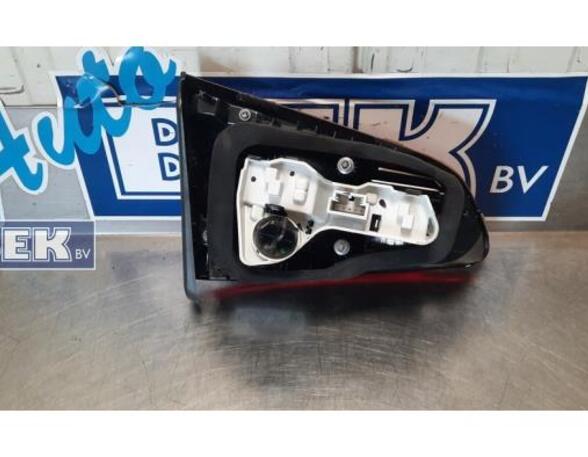 Combination Rearlight VW GOLF VII (5G1, BQ1, BE1, BE2), VW GOLF VIII Variant (CG5), VW GOLF VII Variant (BA5, BV5)