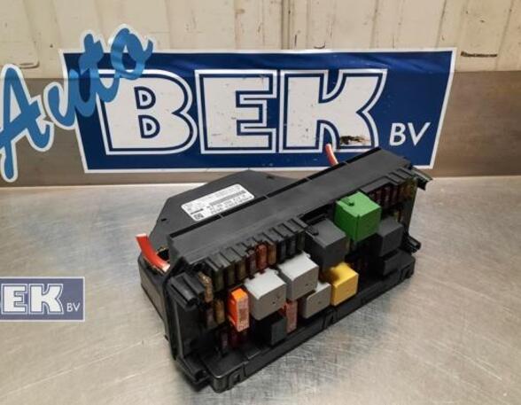 Fuse Box MERCEDES-BENZ E-Klasse (W212)