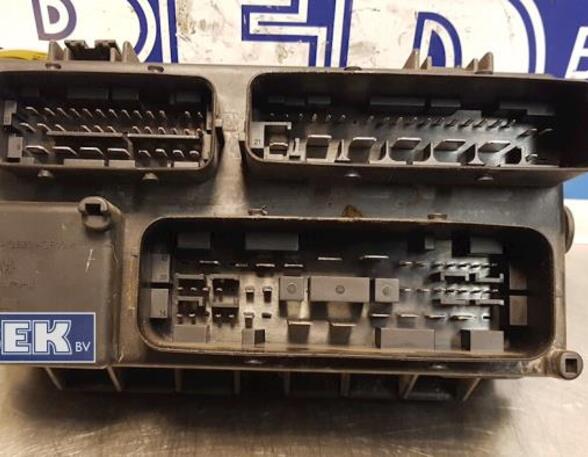 Fuse Box OPEL Corsa D (S07)