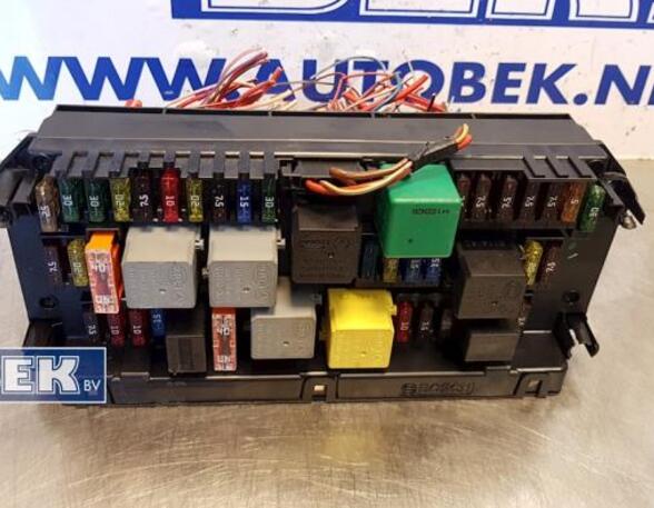 Fuse Box MERCEDES-BENZ E-Klasse Coupe (C207)