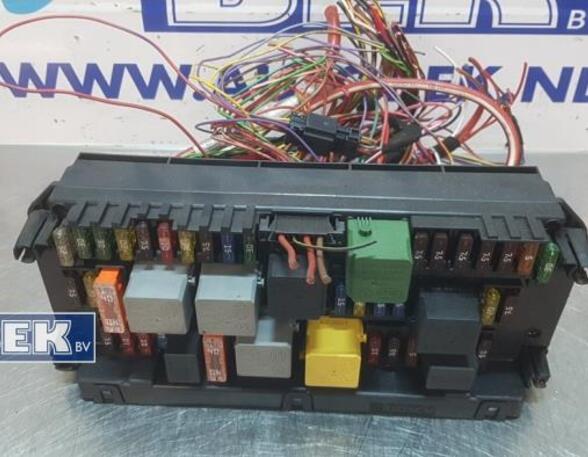 Fuse Box MERCEDES-BENZ E-Klasse (W212)