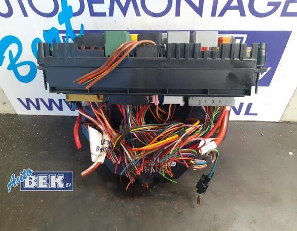 Fuse Box MERCEDES-BENZ E-Klasse (W212)