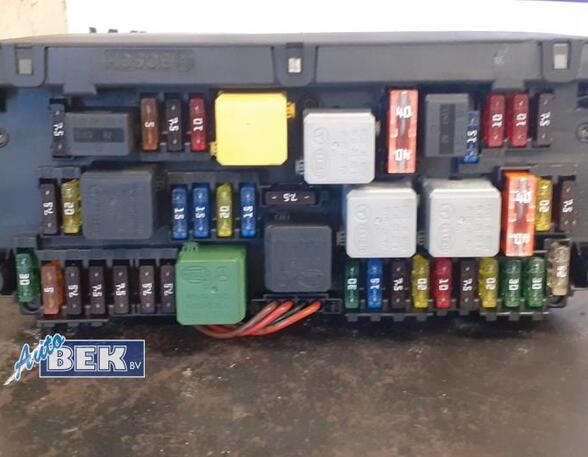 Fuse Box MERCEDES-BENZ E-Klasse (W212)