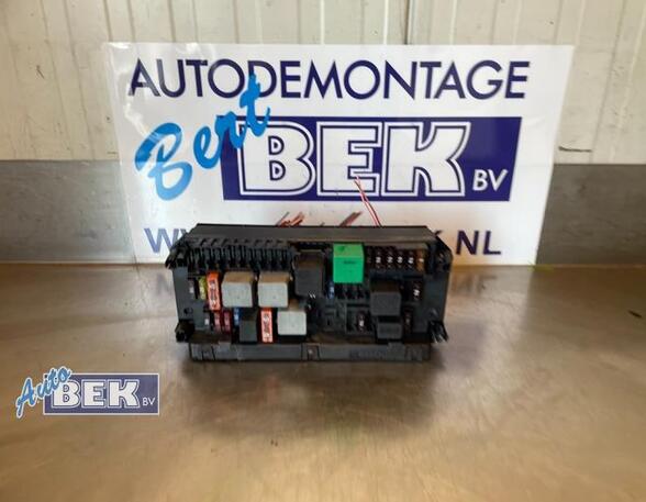 Fuse Box MERCEDES-BENZ E-Klasse (W212)