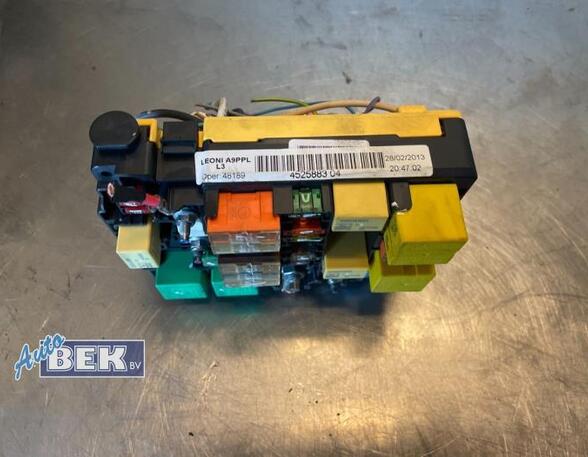 Fuse Box PEUGEOT 2008 I (CU)