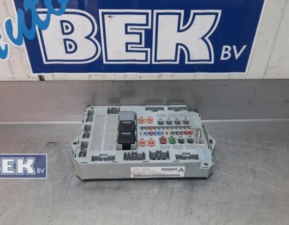 Fuse Box JAGUAR XF (CC9, J05)