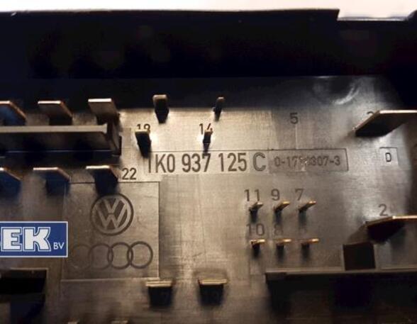 Fuse Box VW GOLF V Variant (1K5), VW GOLF VI Variant (AJ5), VW GOLF V (1K1), VW GOLF VI (5K1)