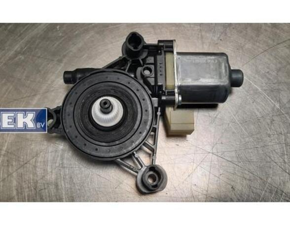 Electric Window Lift Motor SKODA Superb III Kombi (3V5)