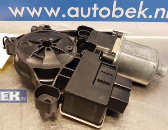 Electric Window Lift Motor SKODA OCTAVIA III (5E3, NL3, NR3)