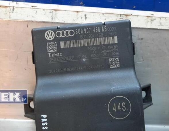 Control unit AUDI A1 Sportback (8XA, 8XF), AUDI A1 (8X1, 8XK)