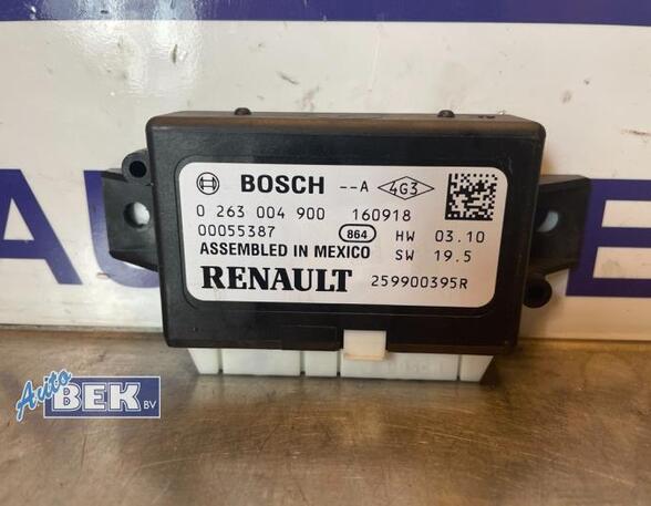 Regeleenheid park distance control RENAULT Megane IV Schrägheck (B9A/M)