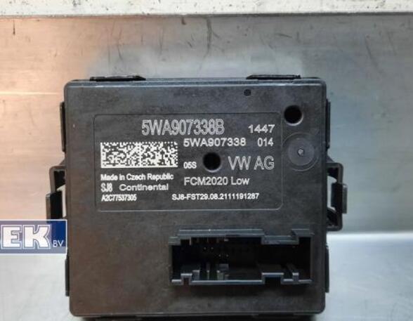 Control unit for curve light AUDI A3 Limousine (8YS)