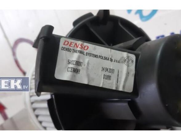 Interior Blower Motor FORD KA (RU8)