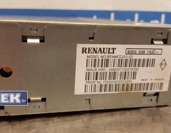 Rechner Navigationssystem Renault Espace IV K 8200339743 P10026598