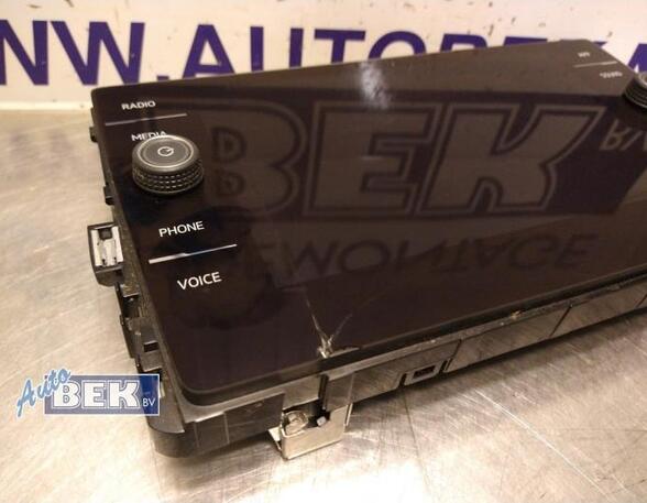 Monitor Navigationssystem VW Polo VI AW 40589617 P14813020