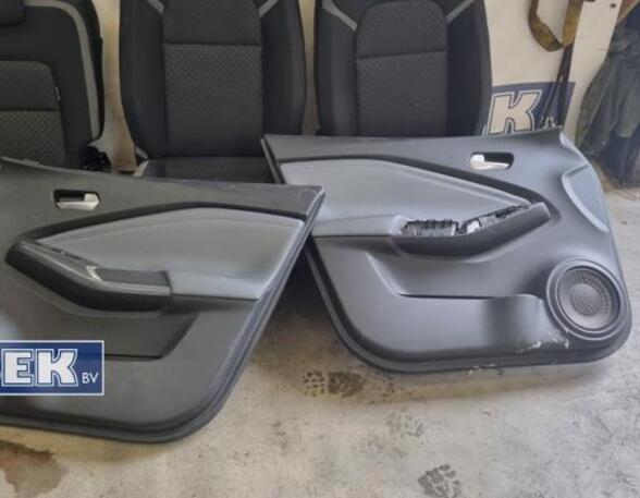 Seats Set NISSAN JUKE (F16_)