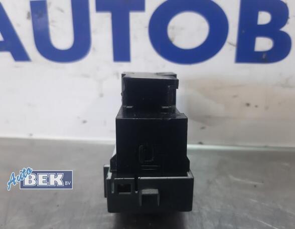 Switch for seat heating PEUGEOT 508 SW I (8E_)